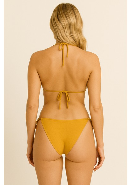 Kadın Hardal Üçgen Bikini Takımı Ayarlanabilir Bağlamalı Üst ve Alt