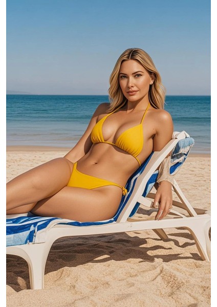 Kadın Hardal Üçgen Bikini Takımı Ayarlanabilir Bağlamalı Üst ve Alt