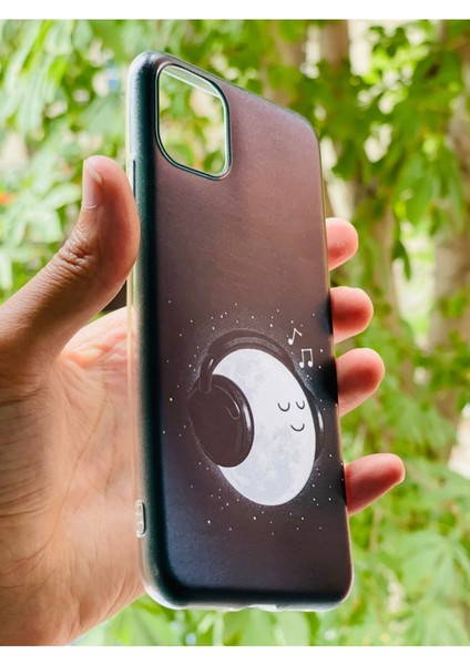 iPhone 11 Pro Max Uyumlu Kılıf Ay Müzik Desenli Baskılı Silikon fiyatları