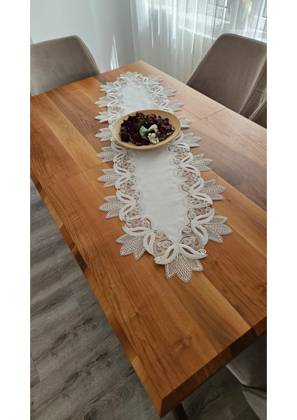Fransız Dantelli Keten Gardeya Lüx Runner