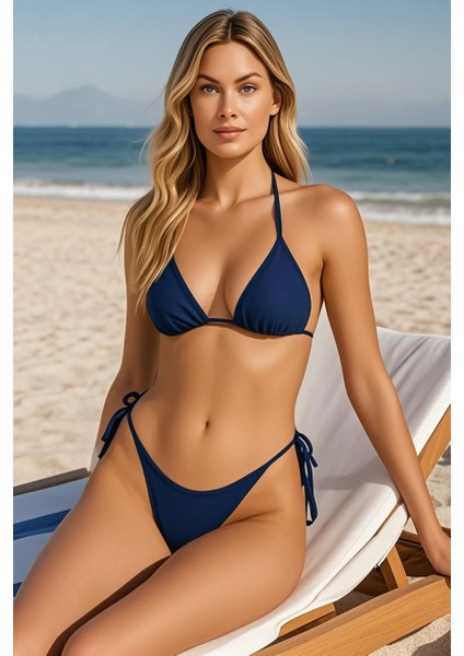 Kadın Lacivert Üçgen Bikini Takımı Ayarlanabilir Bağlamalı Üst ve Alt