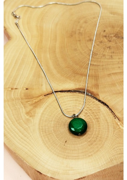 Zümrüt Doğal Taşı Zincirli El Yapımı Kolye Uç: 1,5 cm Zincir: 20 cm Kutulu indirimleri
