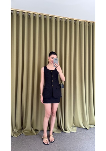 Gold Düğmeli Jakarlı Siyah Takım