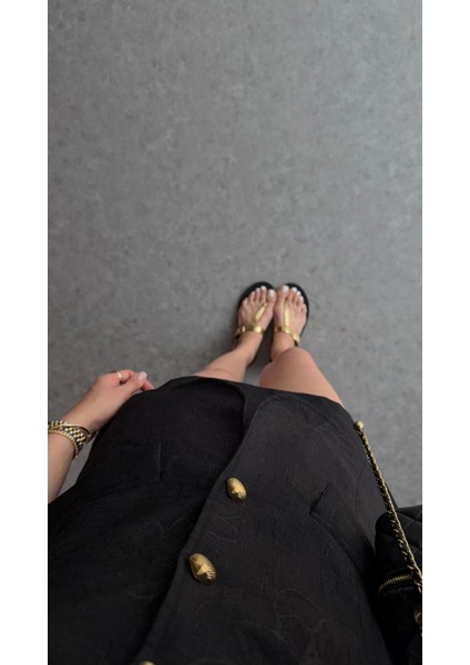 Gold Düğmeli Jakarlı Siyah Takım indirimleri