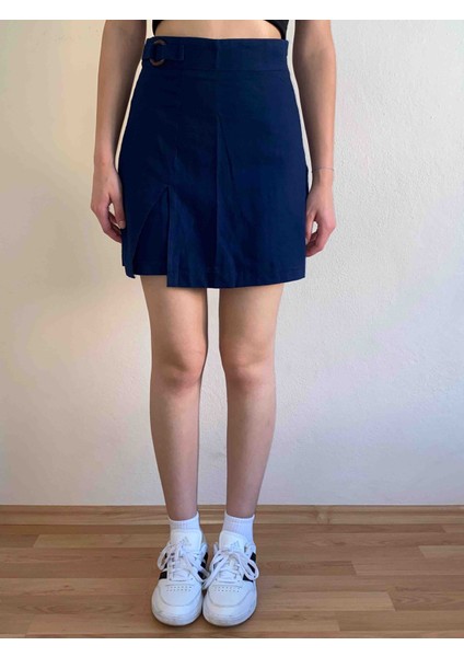 Toka Detaylı Keten Şort Etek fırsatları