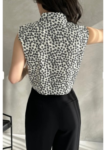 Çiçek Desenli Bağlama Detaylı Crop Gömlek Bluz fiyatları