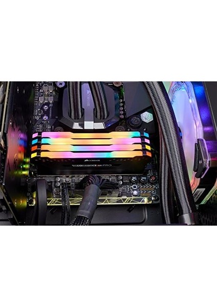 Vengeance Rgb Pro 32GB (4X8GB) 3200MHZ CL14 1.35V Ddr4 Ram (CMW32GX4M4C3200C14)
