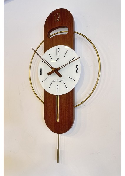 Altın Tonlu Metal ve Ahşap Göbekli Şık Duvar Saati