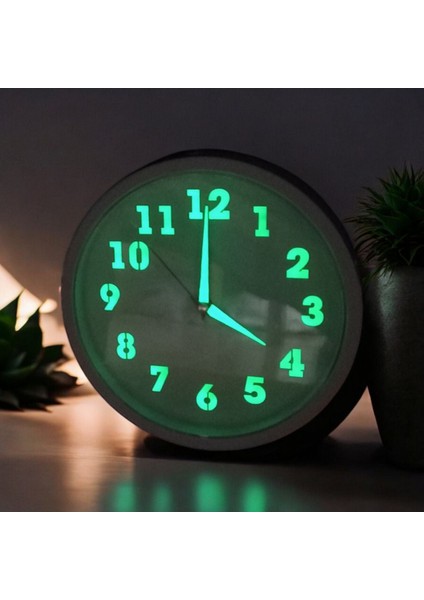 Fosforlu Beyaz Duvar Saati 22 Cm, Kek Kalıbı ve Bez Çanta Hediyeli, Siyah Yeşil fırsatları