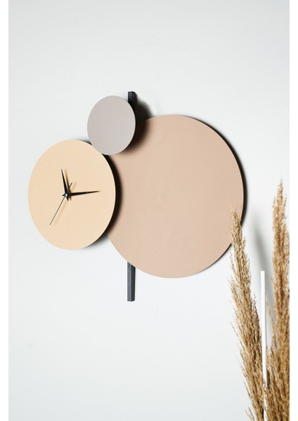 Renkli Metal Duvar Saati, 48X44CM, El Yapımı, Dekoratif ve Şık Tasarım