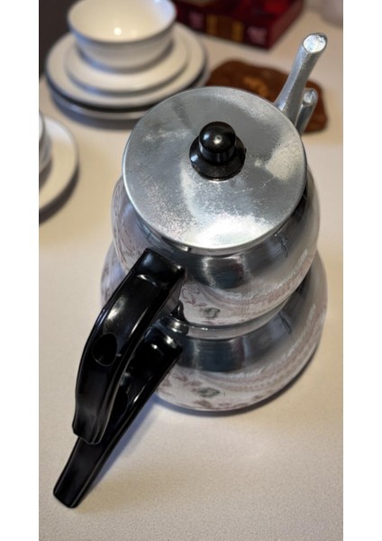 Paslanmaz Alüminyum Çaydanlık 2.5 Litre fiyatları