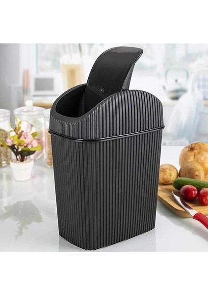 Mini Pratik Kapaklı Banyo Mutfak ve Ofis Tezgah Üstü Çöp Kutusu 2,5 Lt