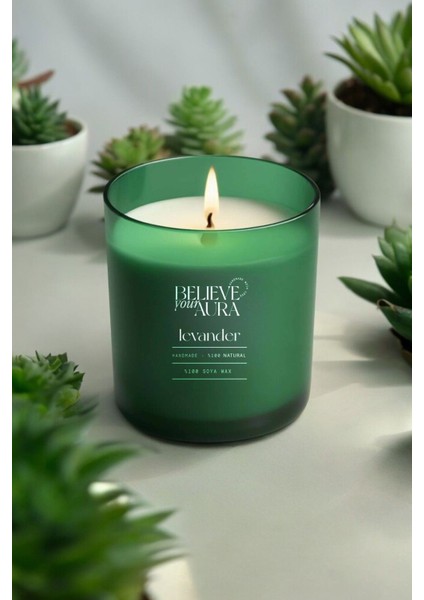 Lavanta Kokulu Doğal Soya Mum, Yeşil Bardakta, 280 Cc, Ferah ve Huzurlu Atmosfer Sağlar