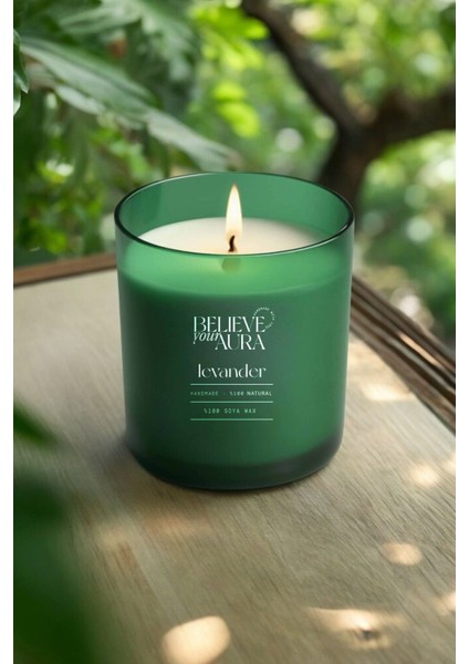 Lavanta Kokulu Doğal Soya Mum, Yeşil Bardakta, 280 Cc, Ferah ve Huzurlu Atmosfer Sağlar fırsatları