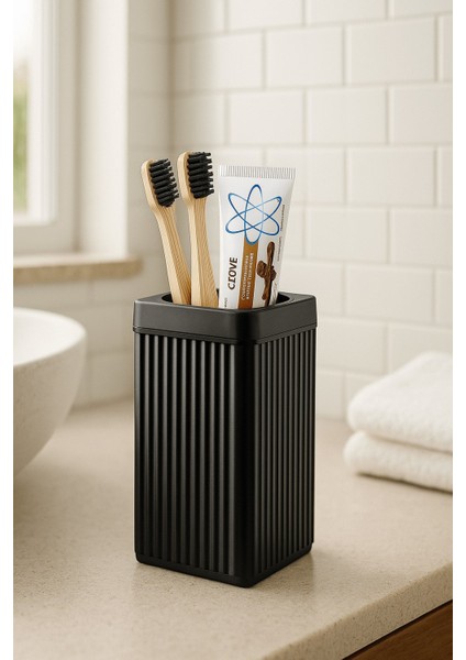 Lines Serisi Siyah Banyo Seti, 5 Parça Akrilik Kare 5 Litre Çöp Kovası, Sabunluk, Fırçalık Takımı 3462 fırsatları