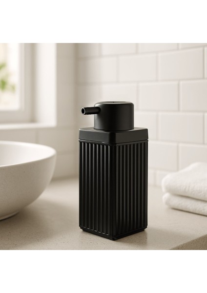 Lines Serisi Siyah Banyo Seti, 5 Parça Akrilik Kare 5 Litre Çöp Kovası, Sabunluk, Fırçalık Takımı 3462 indirimleri