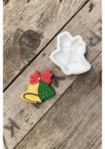 Beyaz Yılbaşı Çanı Mum Kalıbı, Silikon, 1 Adet, Dekoratif ve Kullanışlı Tasarım fiyatları