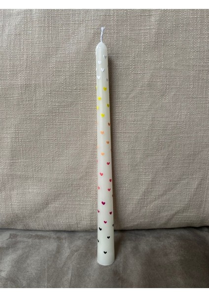 Renkli Kalp Desenli El Yapımı Şamdan Mum, Şık ve Sıcak Atmosfer Için Ideal