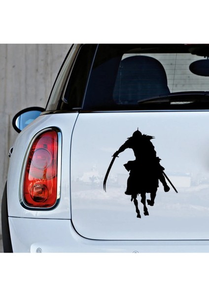 Kılıç ve At ile Savaşa Giden Asker Asker Sticker 22CM Siyah