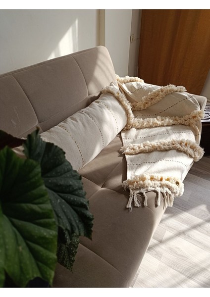 El Yapımı Bej Yatak Örtüsü ve Runner Seti, Şık ve Rahat Tasarım, 2 Parça