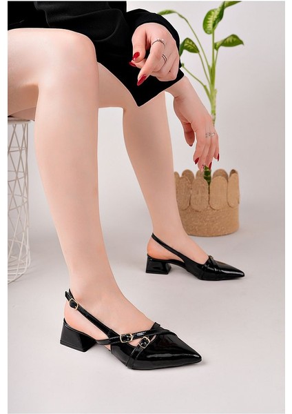 Bej Rugan Kadın Kare Sivri Burunlu Topuklu Ayakkabı