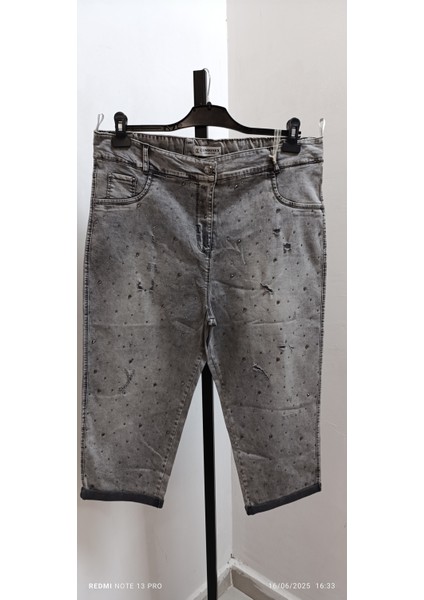 Büyük Beden Full Likralı Yüksek Belli Kar Yıkama Taşlı Yazlık Denim Kumaş Kapri modelleri
