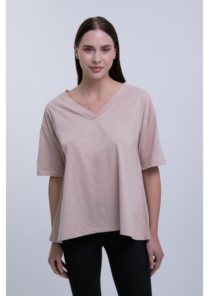 Kadın V Yaka S. Kahve Flamlı Oversize Kısa Kollu Pamuklu Tişört