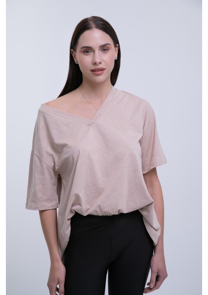 Kadın V Yaka S. Kahve Flamlı Oversize Kısa Kollu Pamuklu Tişört modelleri