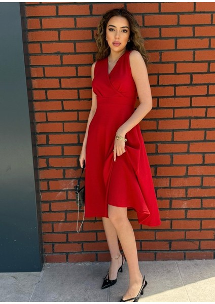 Kadın Ithal Krep Kumaş Kruvaze Yaka Eteği Kloş Kolsuz Mini Elbise