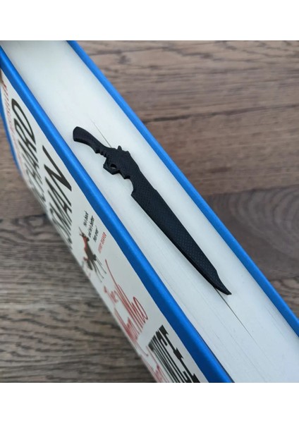 Gunblade Kitap Ayracı 3 Adet – Efsanevi Oyun Silahı, Koleksiyonluk ve Şık Tasarım