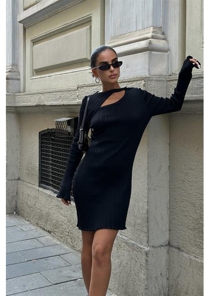 Lilian Cut Out Mini Elbise 2819