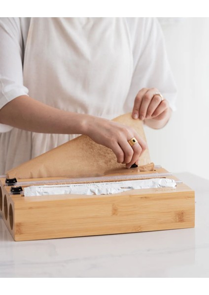 3 Bölmeli Bambu Kesici ve Folyoluk, 23,5X33,5 Cm, Pratik ve Şık Kullanım