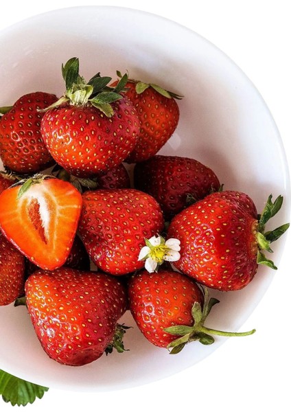 Blodbok Tealight Mum, Parlak Pembe, 3.5 Saat Çilek Kokulu 30'lu fırsatları