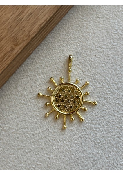 925 Ayar Gümüş Gold Renginde Güneş Modeli Gümüş Kolye Ucu