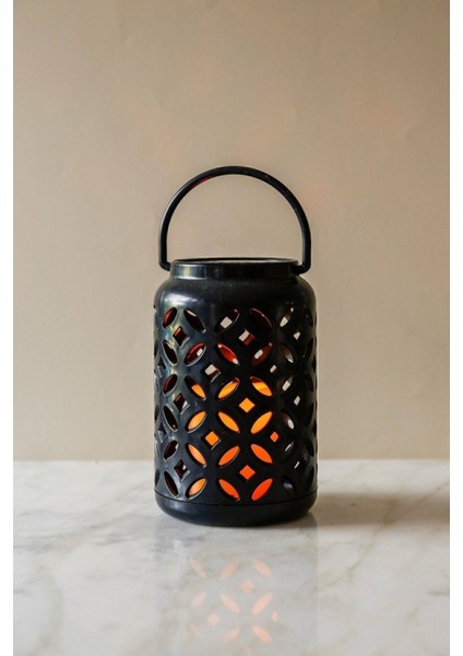 Siyah Country Tarzı LED Fener, Pilli ve USB Şarjlı, Pratik ve Dayanıklı