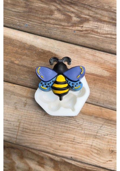 Beyaz 2d Arı Silikon Mum Kalıbı, El Yapımı Dekoratif Mumlar Için Ideal Seçenektir fiyatları