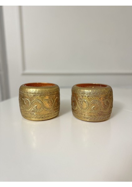 Gold Sarı Metal Dekoratif Ikili Mumluk Takımı, Şık ve Zarif Ev Dekoru Parçası