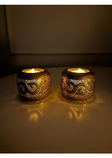 Gold Sarı Metal Dekoratif Ikili Mumluk Takımı, Şık ve Zarif Ev Dekoru Parçası modelleri