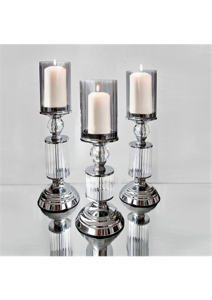 Şık 3'lü Cam Kristal Mumluk Seti, Zarif ve Parlak Gümüş Detaylar Ile.