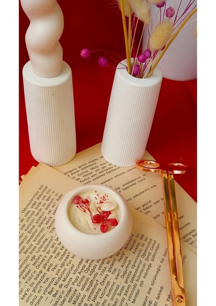 Beyaz Beton Tealight Mumluk ve Kalpli Küçük Ayıcık Soya Mumları Seti fiyatları