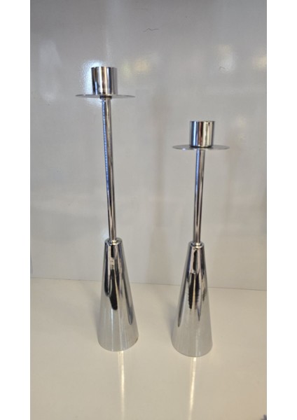 Krom Kaplama Uzun Dekoratif Şık Zarif Mumluk, Metalik Tasarım ile Stil Katın