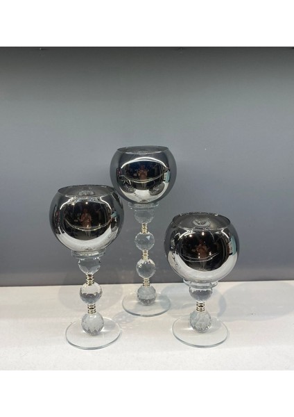 Şık Füme Kristal Cam Üçlü Top Şamdan, Dekoratif ve Zarif Tasarım