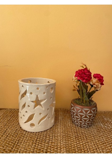 Beyaz Yıldız Desenli Seramik Mumluk, Şık ve Sıcak Atmosfer Için Mükemmel Seçim fiyatları