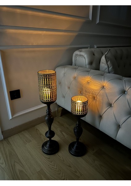 Altın Renkli Metal Dekoratif Mumluk Takımı, Şık ve Zarif Ev Dekoru Parçası