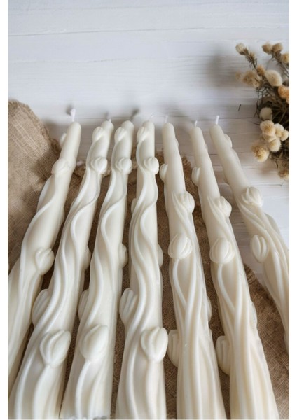 Lale Kabartmalı Vanilya Kokulu Şamdan Mumları, 2'li Set, Şık ve Hoş Atmosfer Sağlar. fiyatları