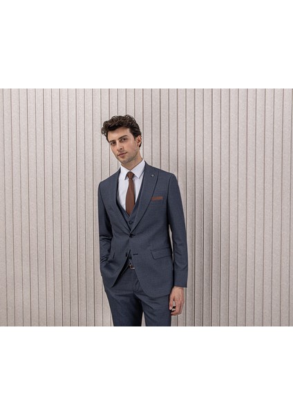 Erkek Likralı Slim Fit Sivri Yaka Yelekli Takım Elbise