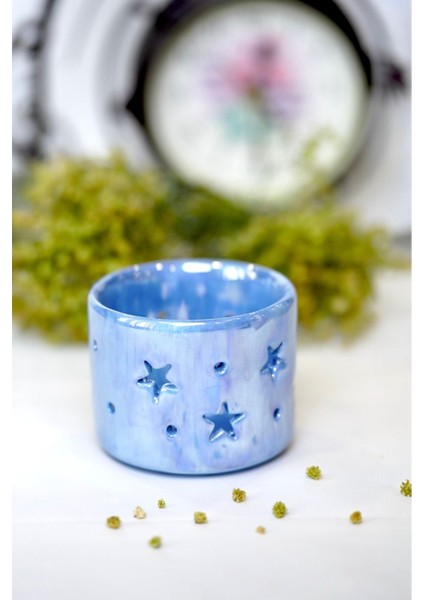 Yıldız Temalı Yaldızlı Seramik Tealight Mumluk, Şık ve Parlak Dekoratif Aksesuar