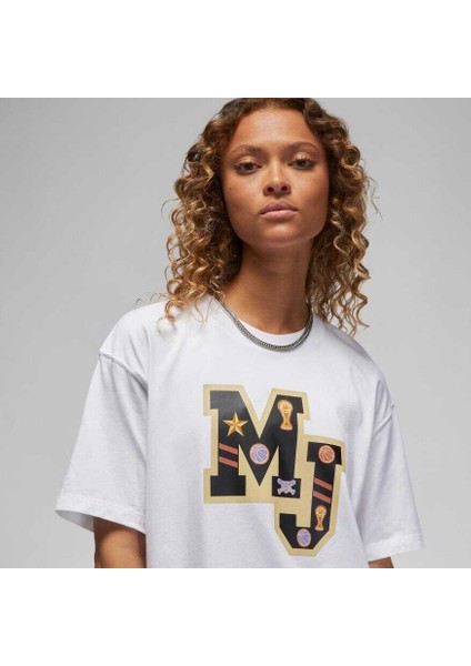Jordan Short-Sleeve Graphic Tee Kadın Tişört FB5195-100 fırsatları