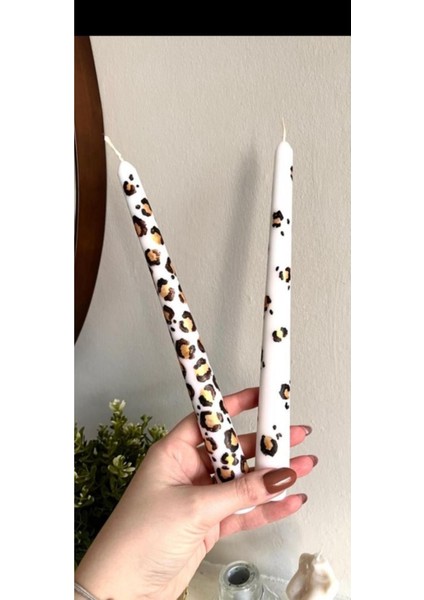 Beyaz Leopar Şamdan Seti, Yeni Yıl ve Noel Dekorasyonu Için Şık Tasarım