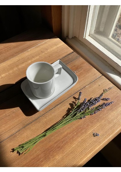 6'lı Beyaz Porselen Kahve Fincan Takımı | Kare Tabaklı Espresso ve Türk Kahvesi Seti